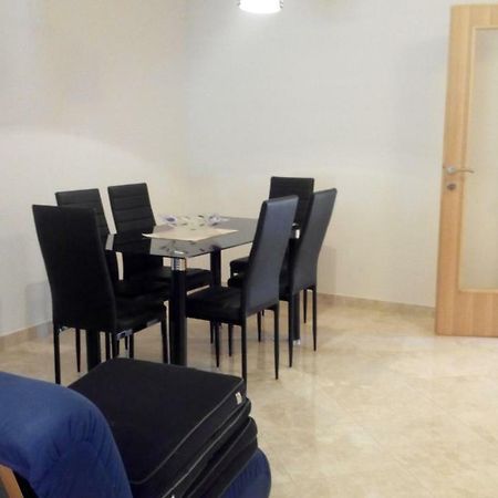 Ivica Apartments Punat Exteriör bild